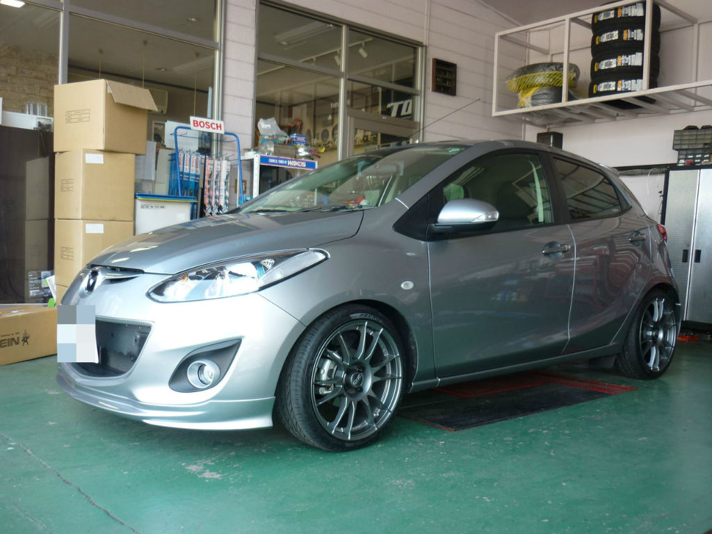 De系デミオにozレーシング17インチ装着 テイン車高調 平山タイヤサービス 店長の独り言 De系デミオにozレーシング17インチ装着 テイン車高調 平山タイヤサービス 店長の独り言