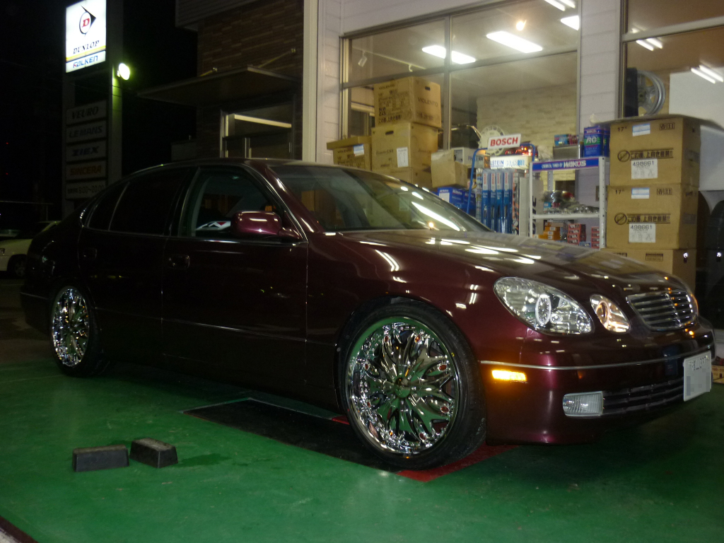 JZS160アリストにドルチェ20インチ装着 : 平山タイヤサービス＊店長