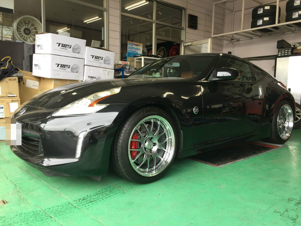 Z34フェアレディにTWSホイール19インチを装着 : 平山タイヤサービス 