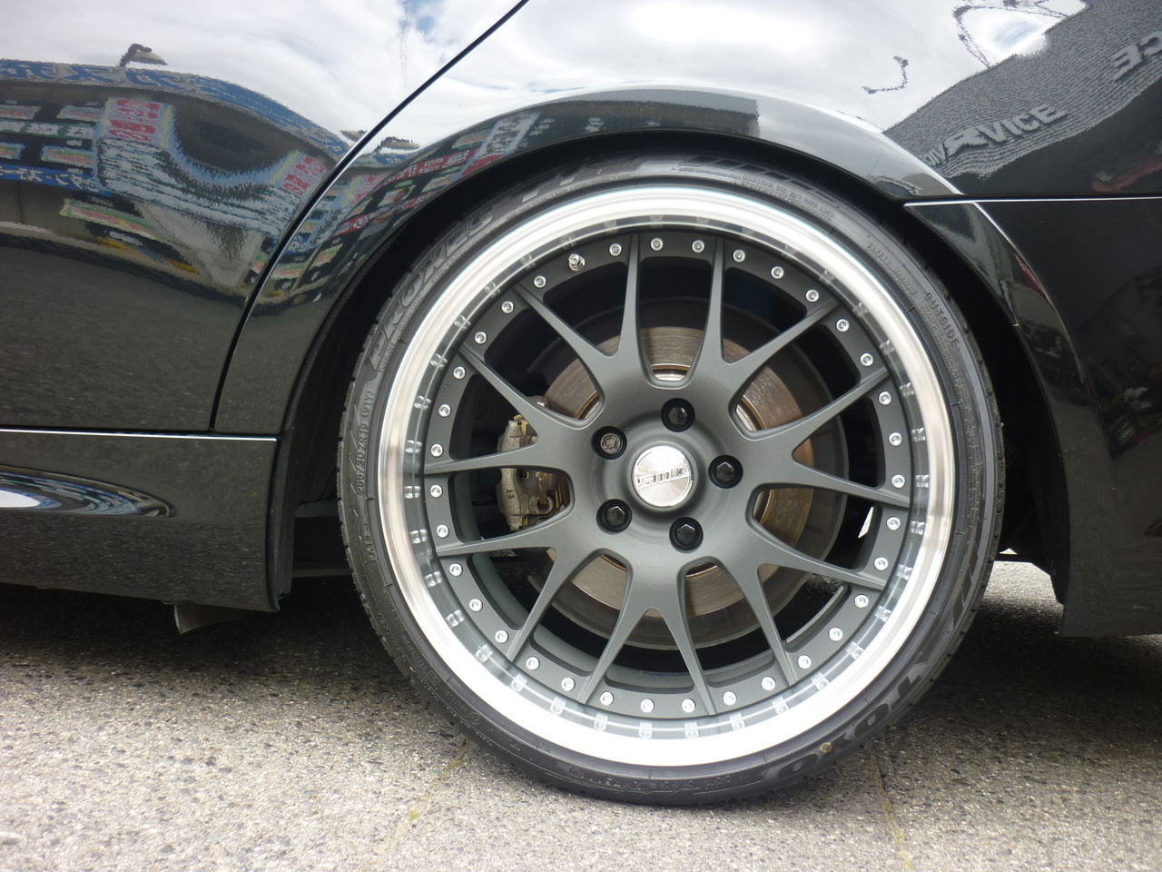 E91 BMW 320にTWSホイール19インチ装着 : 平山タイヤサービス＊店長の 