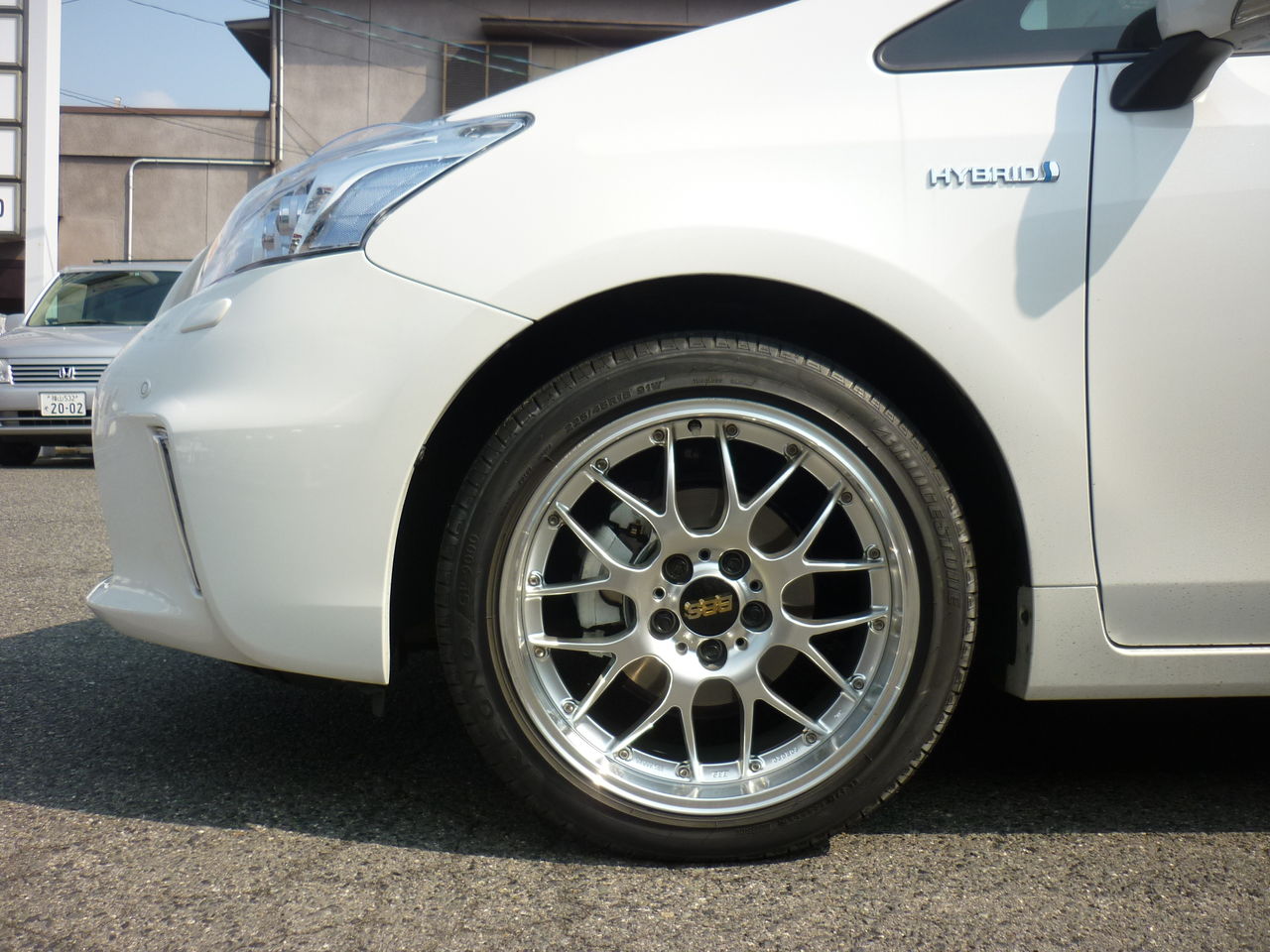 ZVW41 プリウスαに BBS18インチ装着 : 平山タイヤサービス＊店長