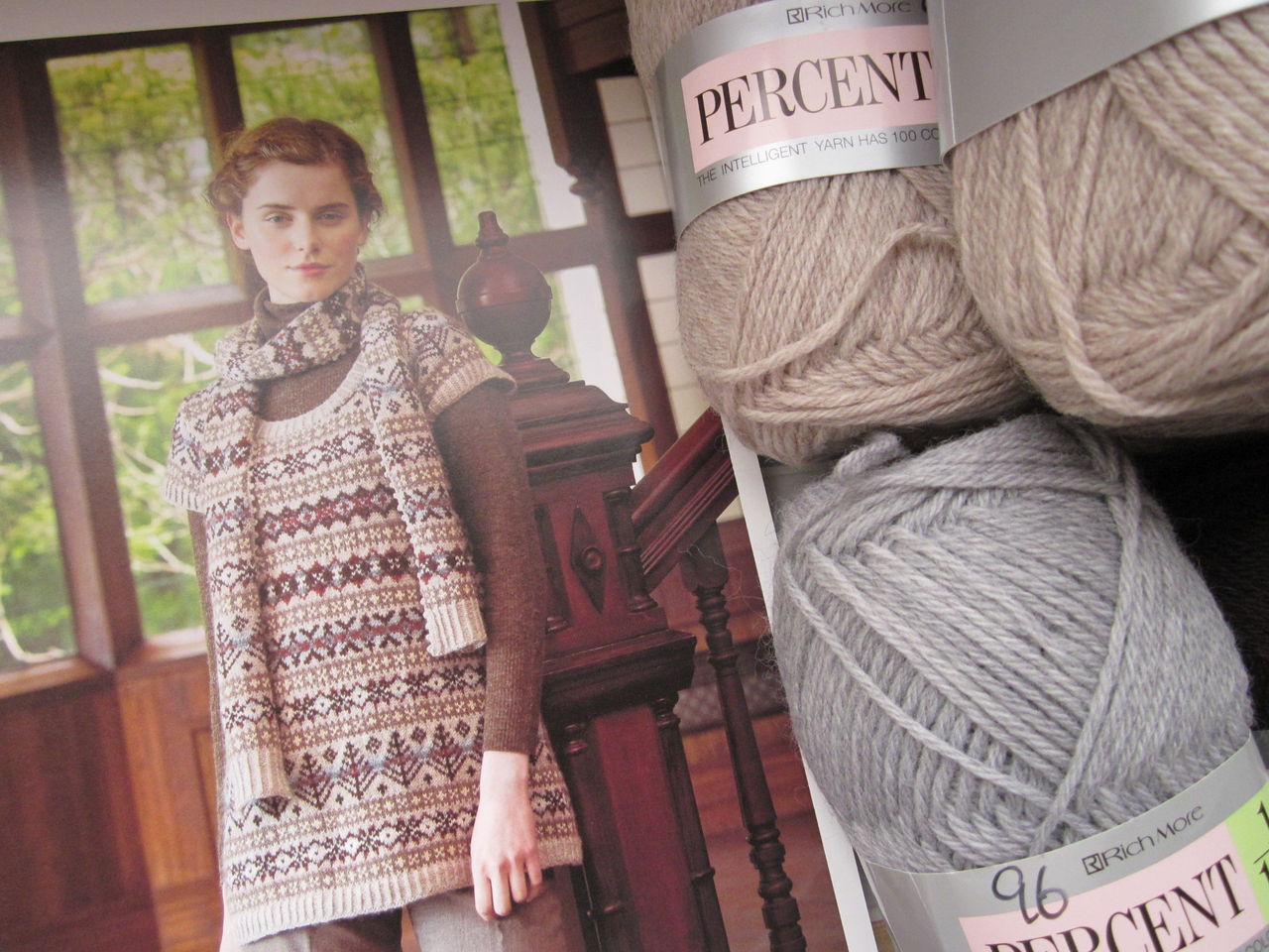 風工房のフェアアイルニット」からチュニックを編み始めました。～春夏