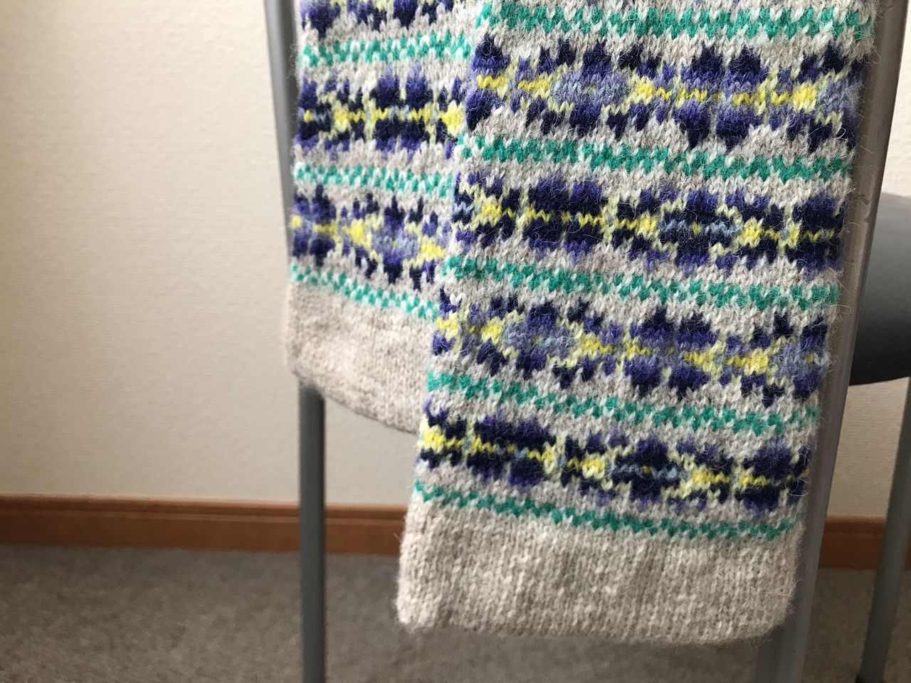 三國万里子 すみれのマフラー Miknits ジェイミソンズ 余儀なく ミクニッツ
