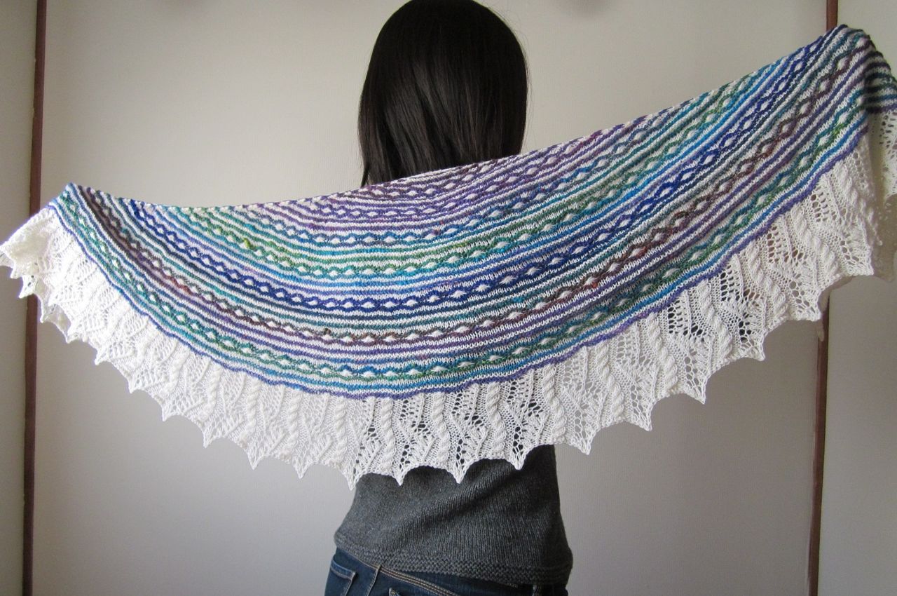 くれよんソックヤーン」でショール、Tetiana Otruta「Halyard」完成