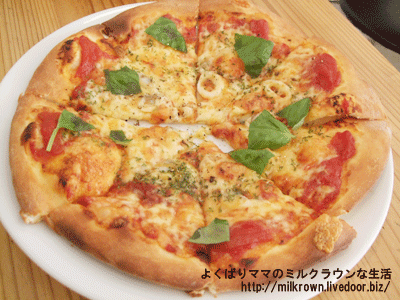 シーフードピザ