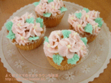 お花のカップケーキ