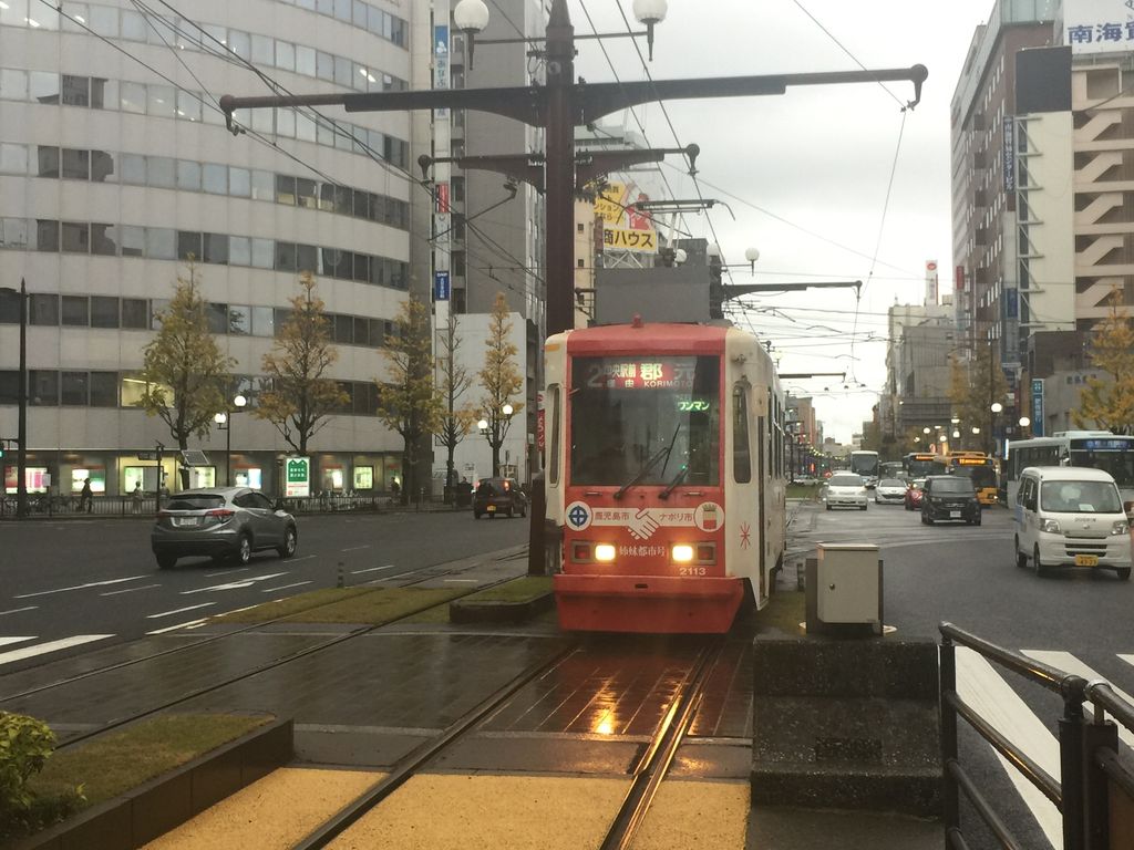 鹿児島 17 鹿児島市電 1 鹿児島駅前 終点電停へ Hiro田のblog 鹿児島 17 鹿児島市電 1 鹿児島駅前 終点電停へ Hiro田のblog