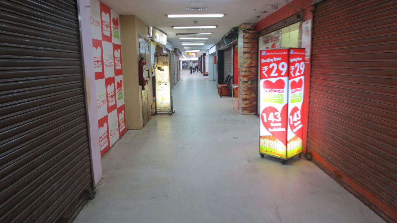 老舗のショッピングセンター 前編 インドおじさんのブログ 老舗のショッピングセンター 前編 インドおじさんのブログ