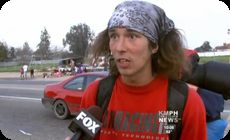 ＫＡＩ、斧でスマッシュ、オートチューン