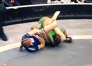 女子の地下格闘技、腕がへし折れるまで 女子の地下格闘技、腕がへし折れるまで