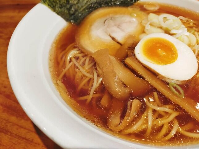 【驚愕】えっ、ラーメンが1杯2000円・・・なぜハワイでの日本食は高騰しているのか？