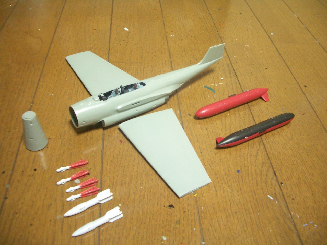 スコーピオン　飛行機　模型動 F-89D スコーピオン (タカラレベル 1/79)＞ 飛行機プラモデル