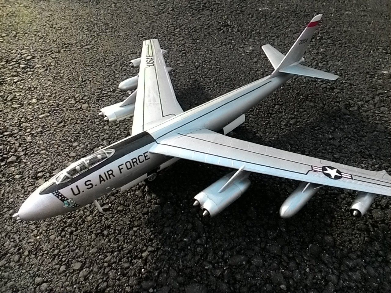 ジェットエンジンでぶっ飛ばせ B-47E ストラトジェット : 模型の煮物