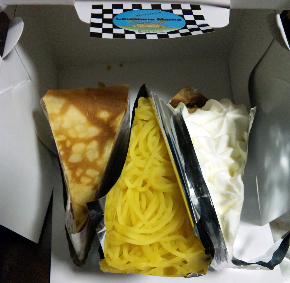 ルイジアナママのケーキ 今日は コーシとニャンコの日記 ルイジアナママのケーキ 今日は コーシとニャンコの日記