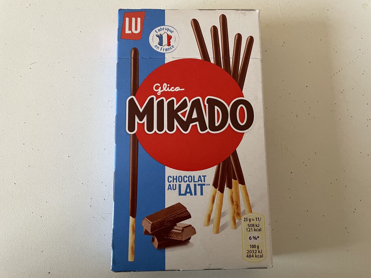フランスでポッキーが「MIKADO」と呼ばれてる理由 : ガイックとの