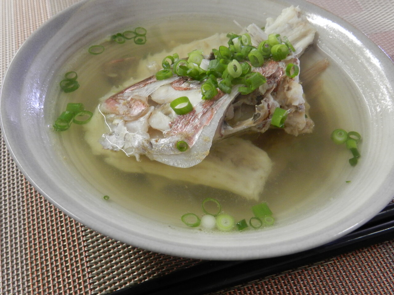365日汁物レシピno 78 鯛のあら汁 かごっまおごじょ 西ひろみ のお気楽日記 365日汁物レシピno 78 鯛のあら汁 かごっまおごじょ 西ひろみ のお気楽日記