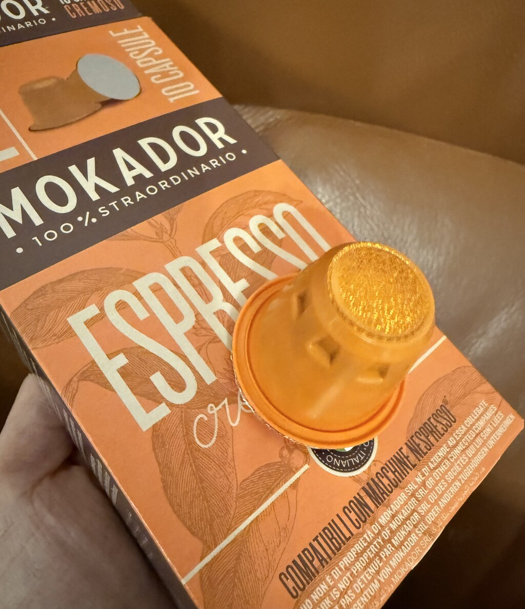 MOKADOR CREMOSO ネスプレッソ互換カプセル 400個 モカドール MOKADOR