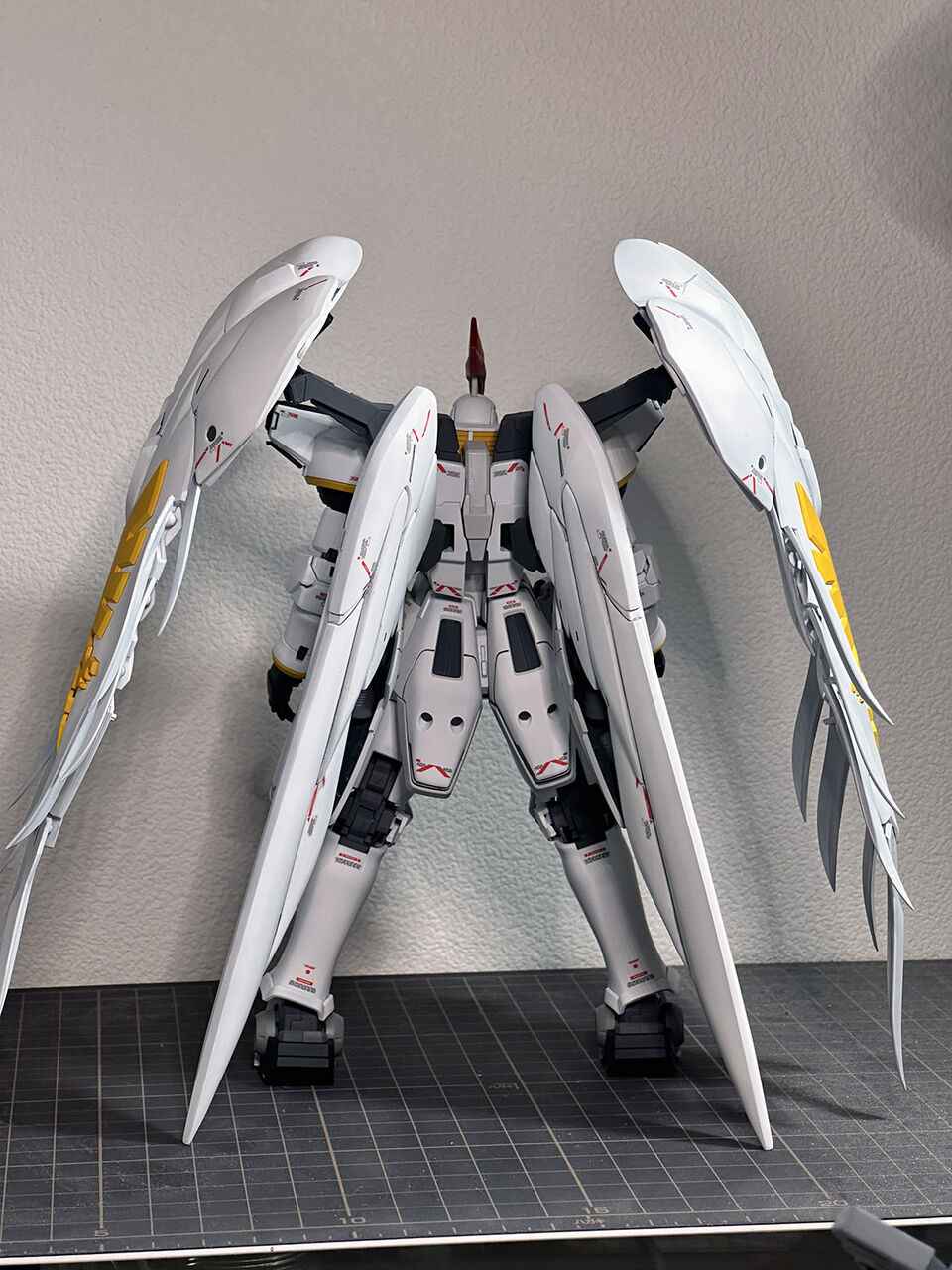 MG トールギスF その6（2025年10月20日） : 積み、組み、塗る。〜模型