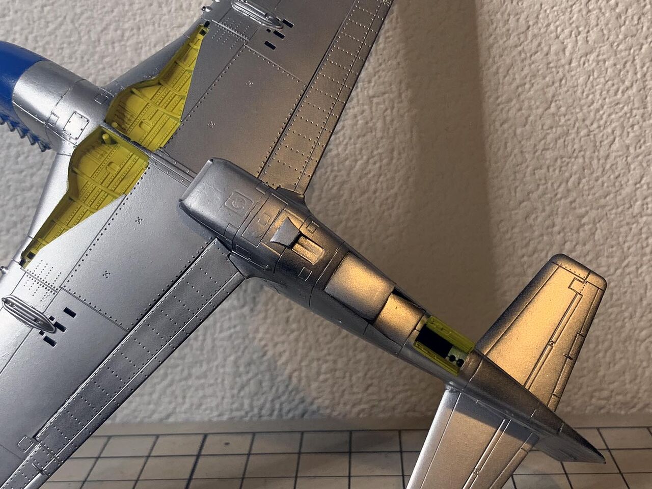 P-51マスタング用引き込み脚 1/32 ノースアメリカン P-51D マスタング: スケールモデル