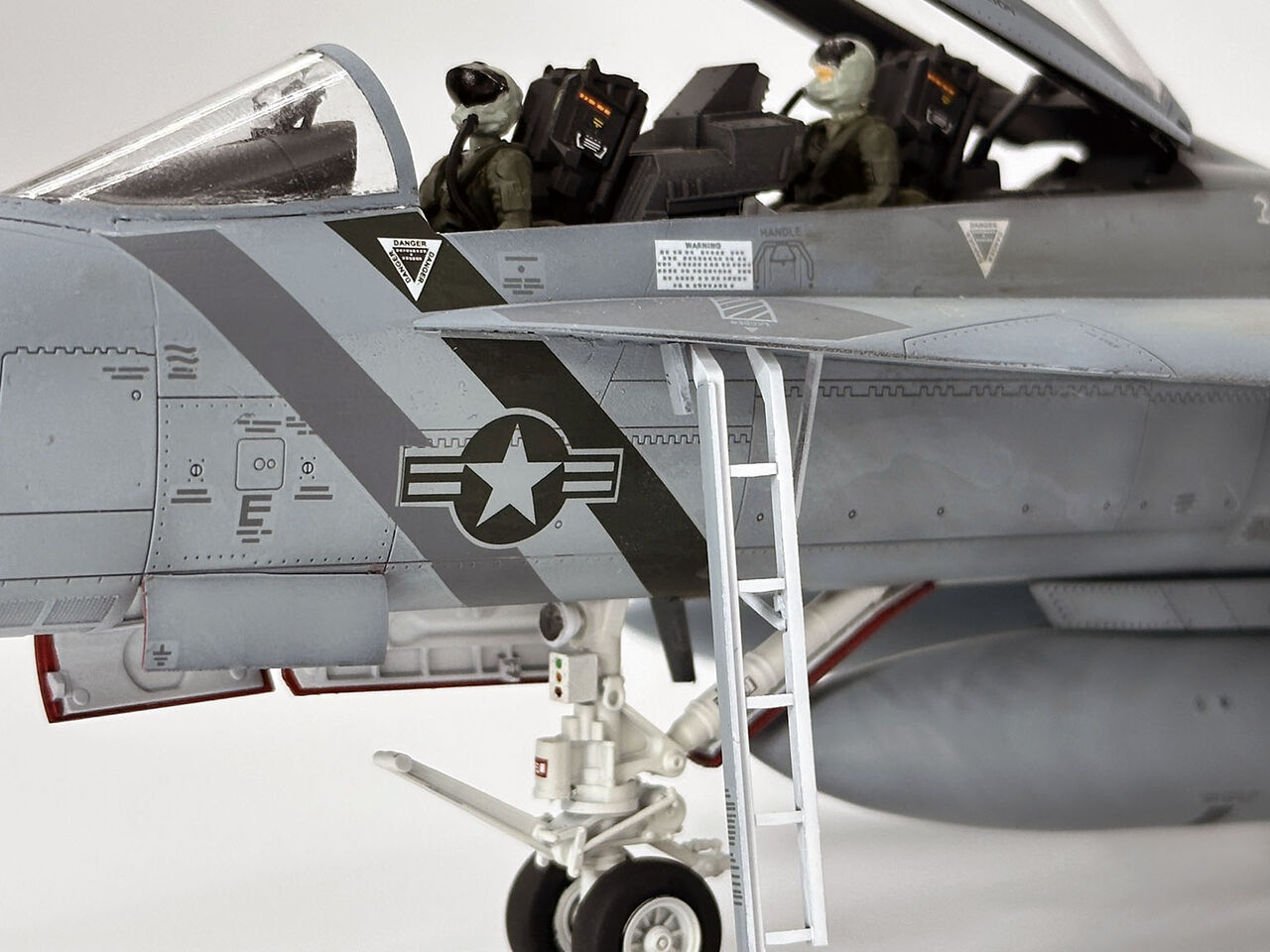 モンモデル 1/48 F/A-18F その7・完（2023年09月08日