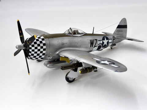 タミヤ 1/48 P-47D サンダーボルト