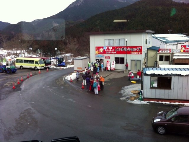 いぶきの里スキー場 岡山 へ行ってきた ひろぺいんのブログ