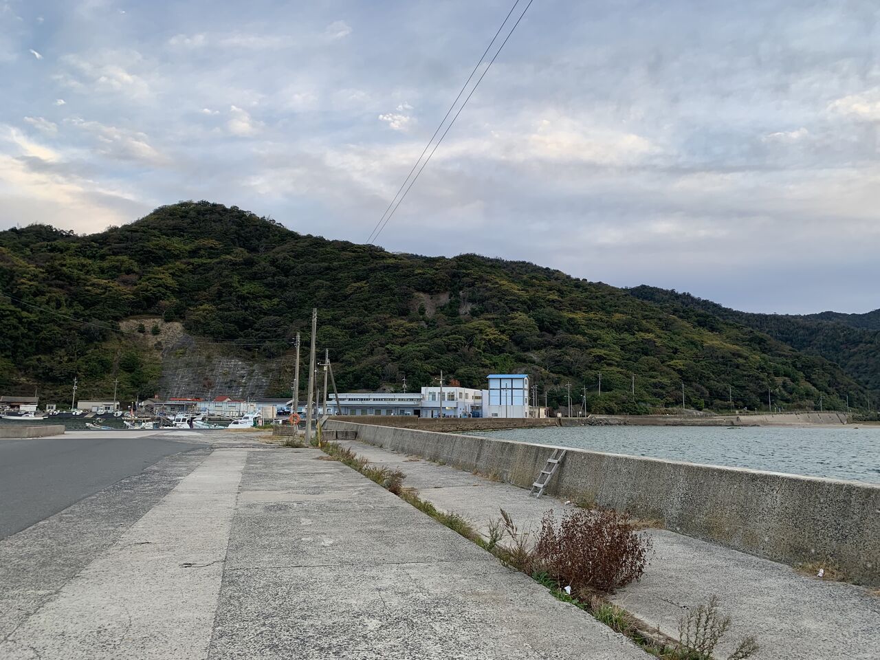 釣り 島根県 大社漁港 のレビュー Bmwで釣り車中泊 釣り 島根県 大社漁港 のレビュー Bmwで釣り車中泊