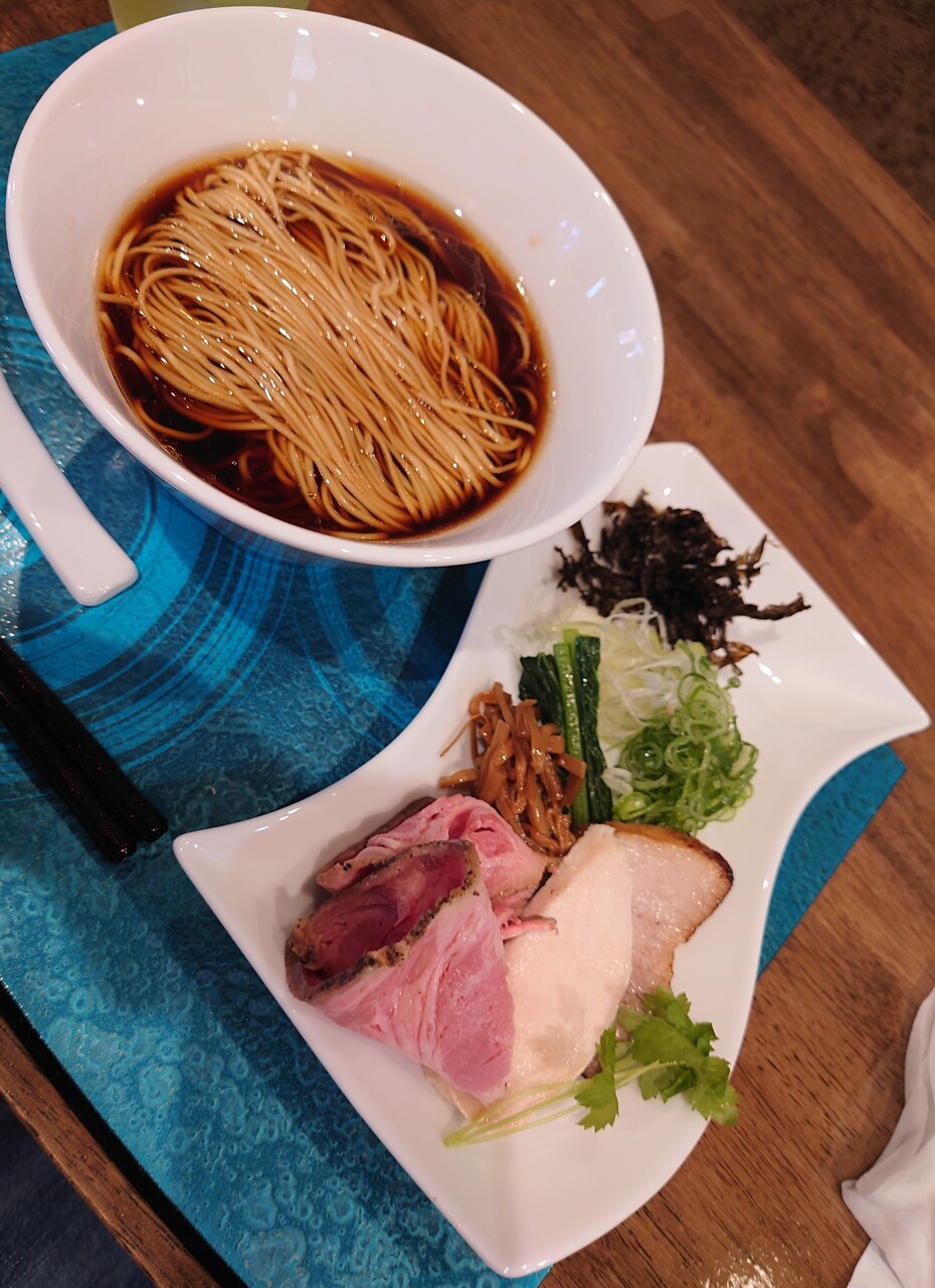 Noodle Dishes 粋蓮華（すいれんか）【粋蓮華 NOODLE 醤油＋ごはんもの