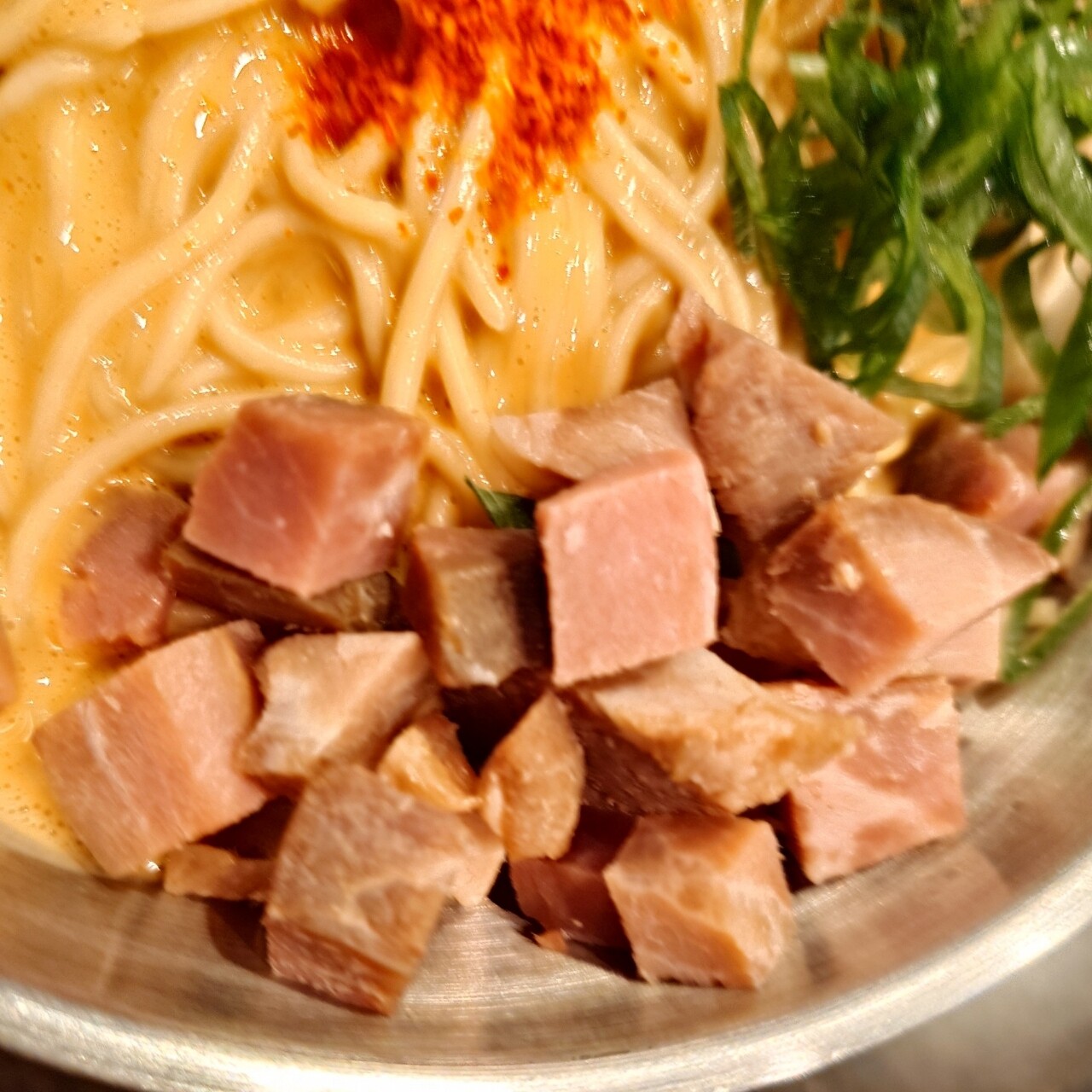 麺屋フリスタ【中華そば（乱切り中太麺）白醤油＋あん肝の和え麺 