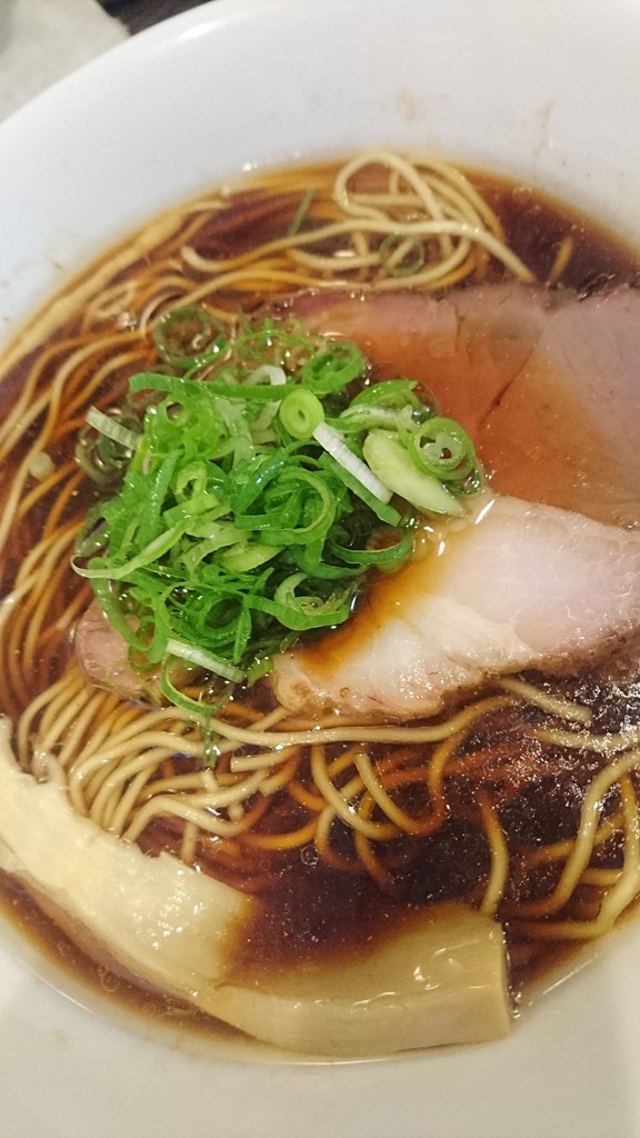かしわぎ 醤油ラーメン 東京都中野区東中野 らぁめん大好きブログ ヒロ かしわぎ 醤油ラーメン 東京都中野区東中野 らぁめん大好きブログ ヒロ