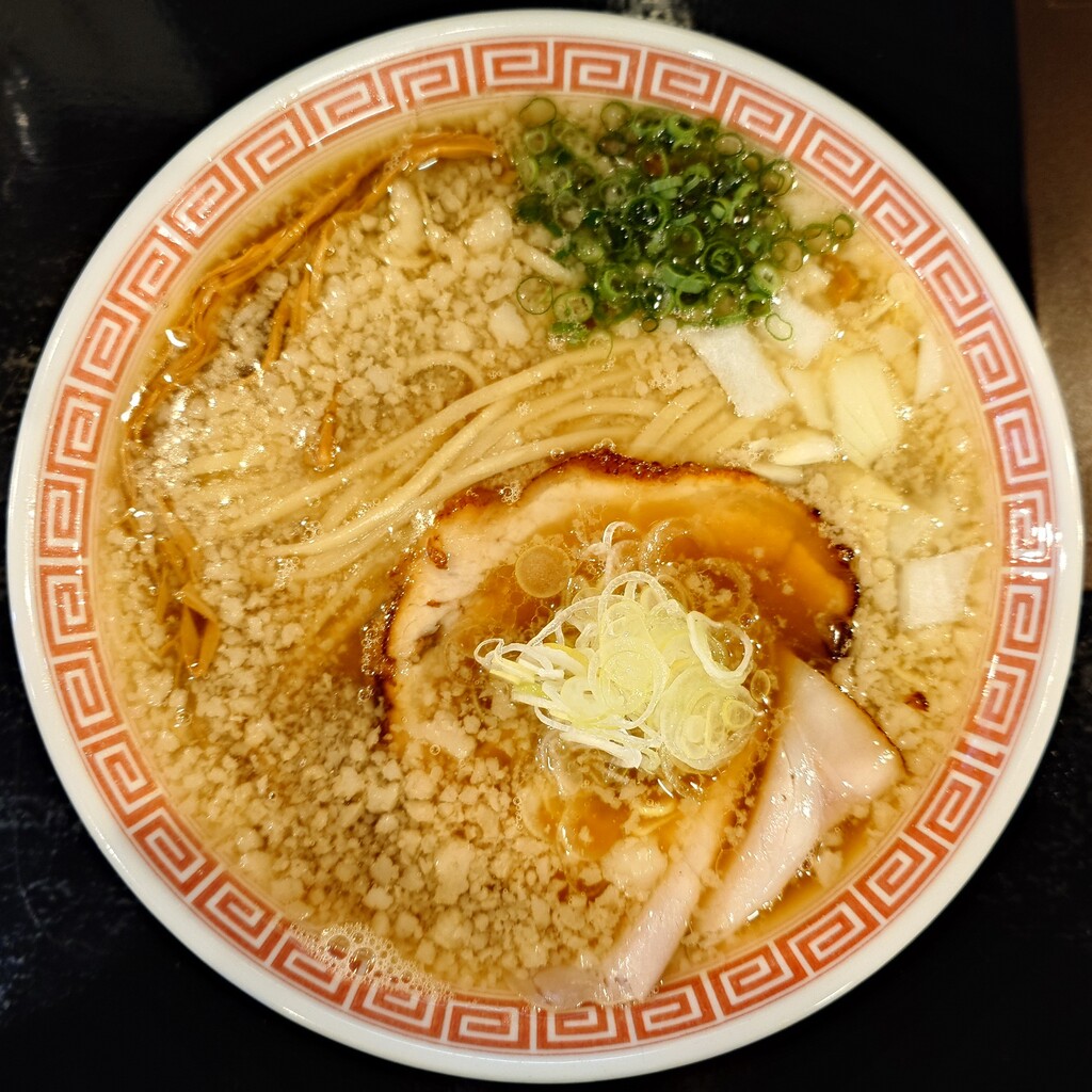 らぁ麺もち月【背脂煮干らぁ麺】＠静岡市清水区押切 : らぁめん大好き