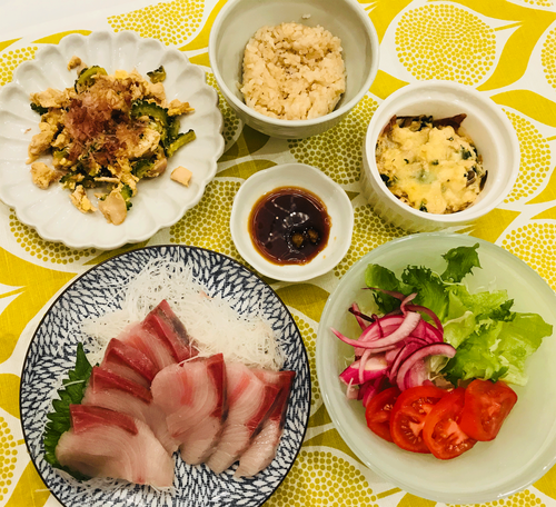 夕食