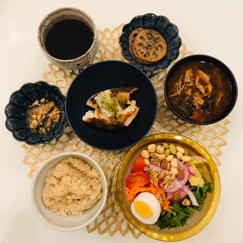 夕食
