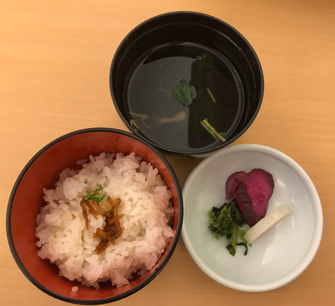ご飯・お吸い物