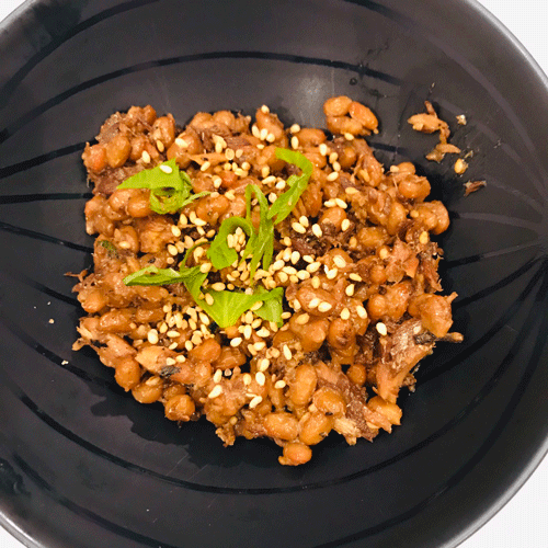 イワシ缶納豆しそ炒め
