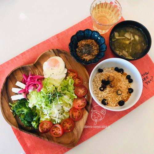 朝食