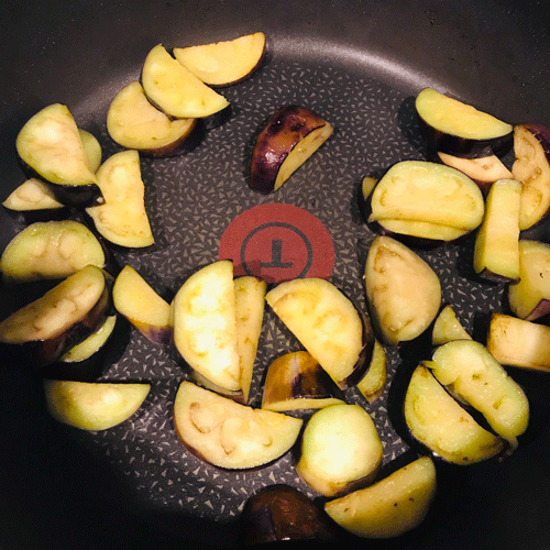 ナス挽肉炒め2