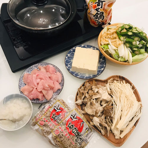 夕食