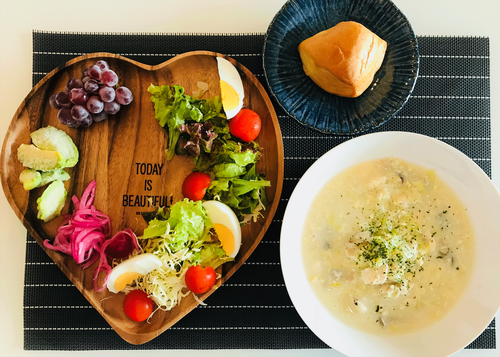 朝食