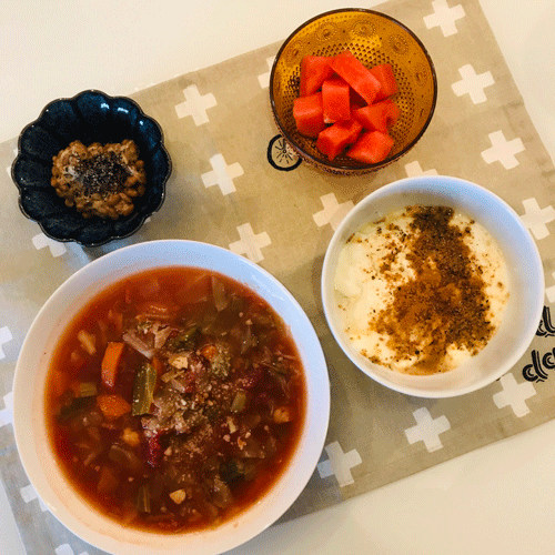 朝食