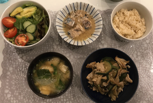 夕食