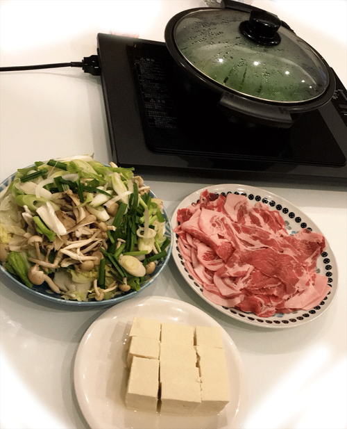 夕食