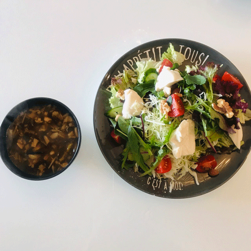 朝食