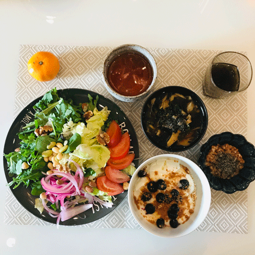 朝食