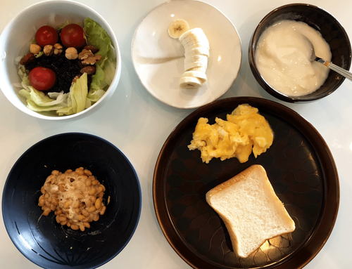 朝食