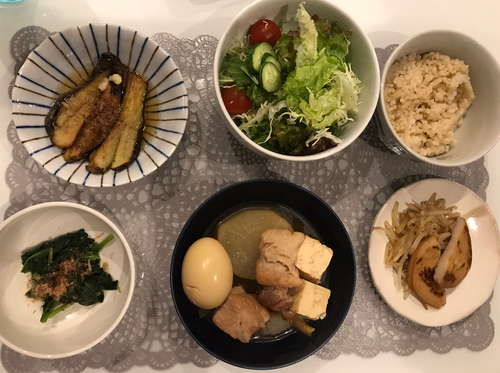 夕食