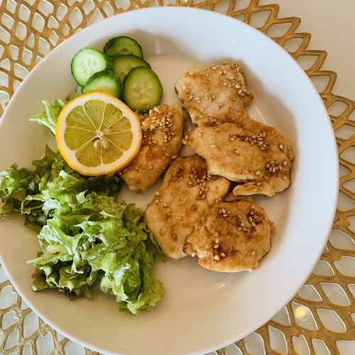 鶏むね肉ガーリック醤油炒め