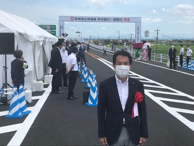 164E215B-606B-48AF-97A6-6A46DEDC54A9