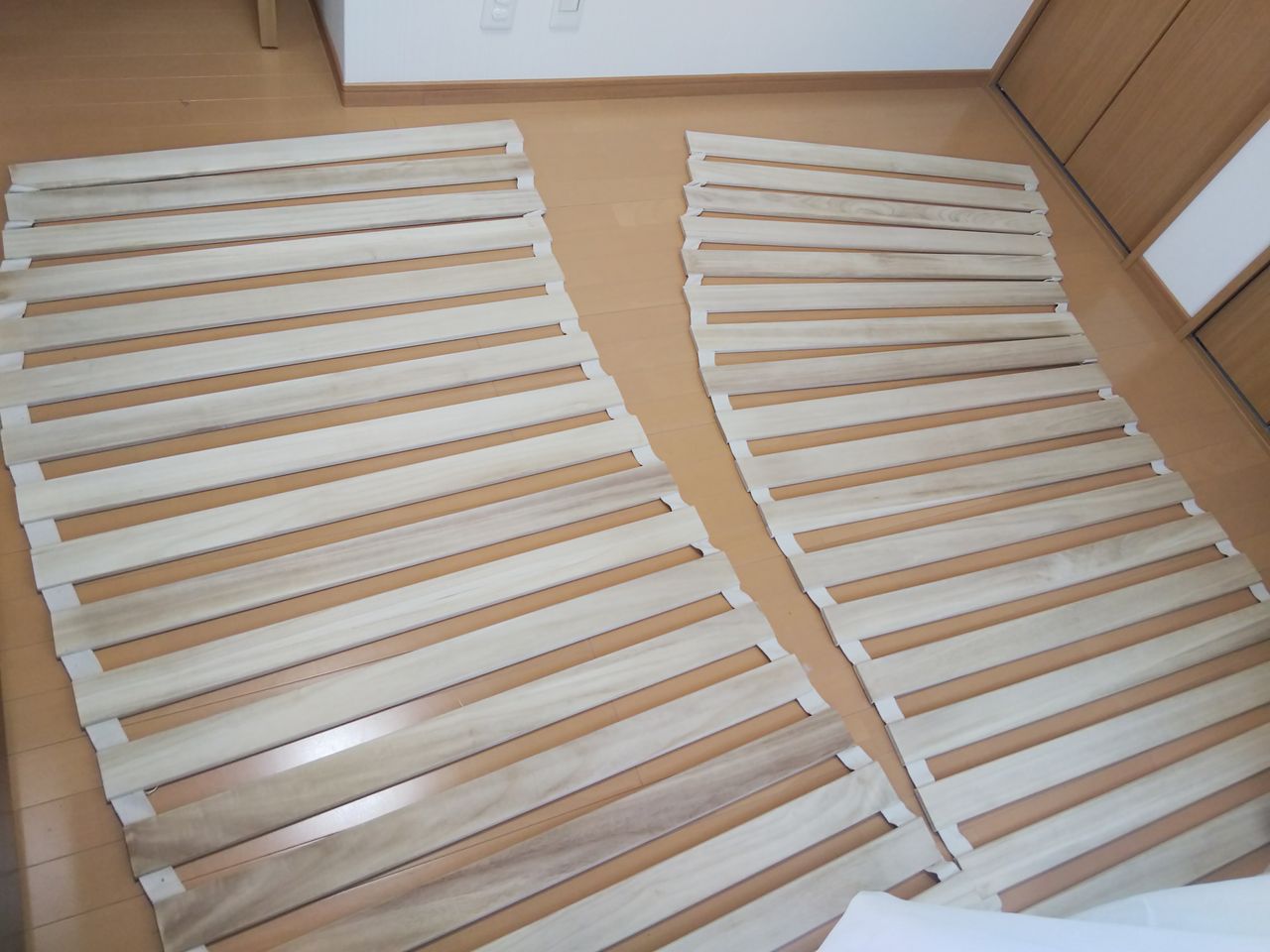 ふとんの湿気対策 すのこマット ロール式の使用経験 百八子煩悩なイケパパ ひろしぃ