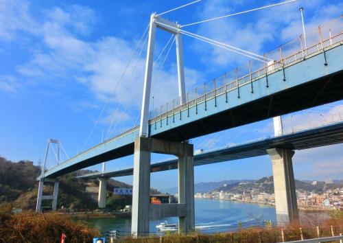 尾道大橋 生後4ヶ月の女児を抱えて母子が無理心中 広島県のなんでもニュース速報